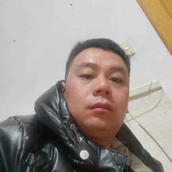 35岁岁河北单身帅哥 - 盘锦吉缘网