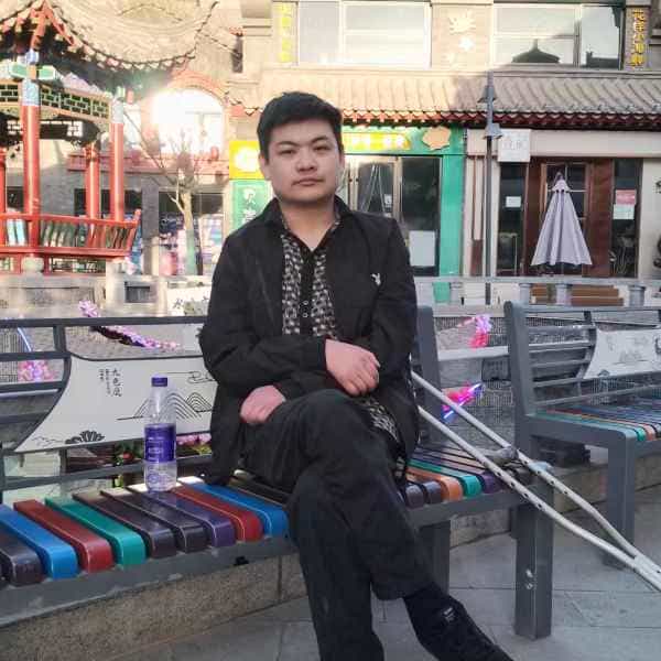 35岁岁甘肃单身帅哥 - 盘锦吉缘网