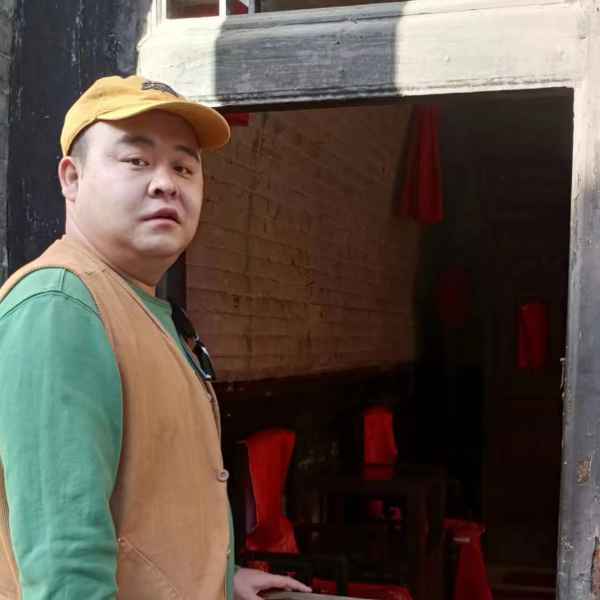 35岁岁陕西单身帅哥 - 盘锦吉缘网