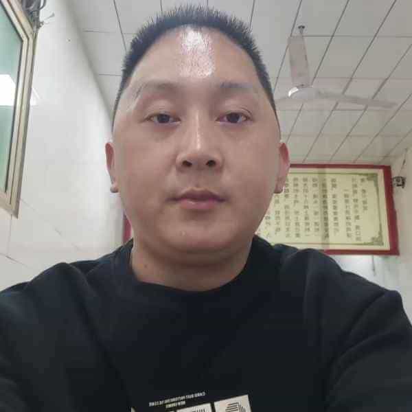 37岁岁陕西单身帅哥 - 盘锦吉缘网