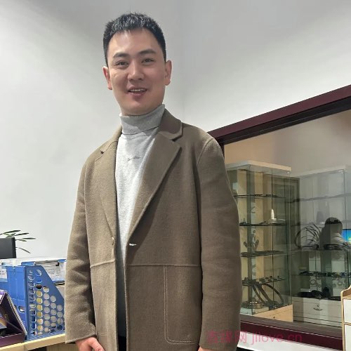 32岁岁四川单身帅哥 - 盘锦吉缘网